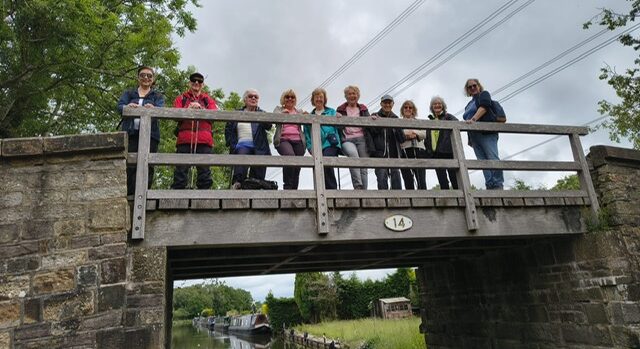 Stroll - along the Middlewood Way
